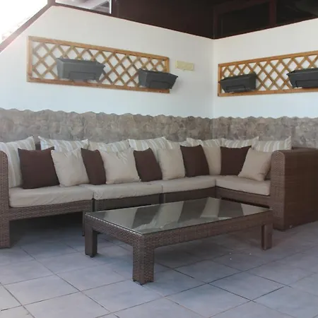 Edu Villa *